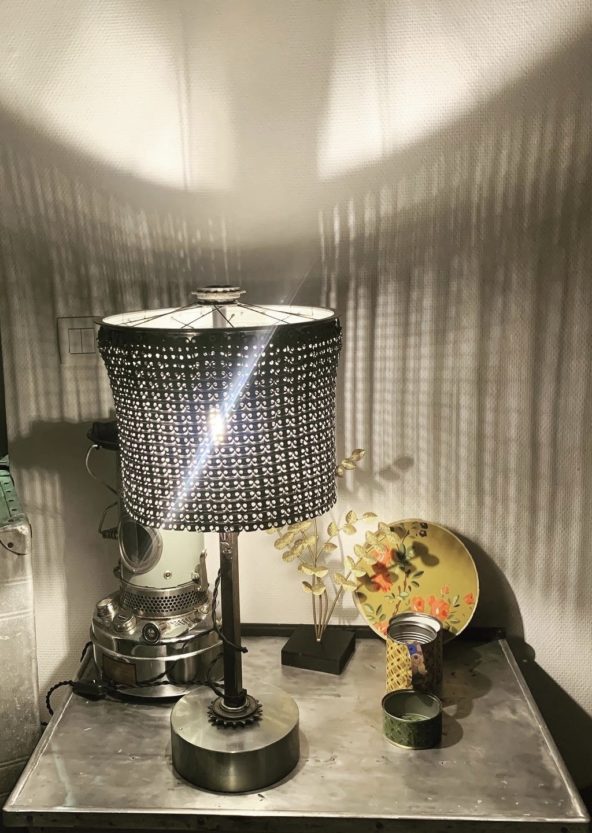 Lampe "Cotte de maille"