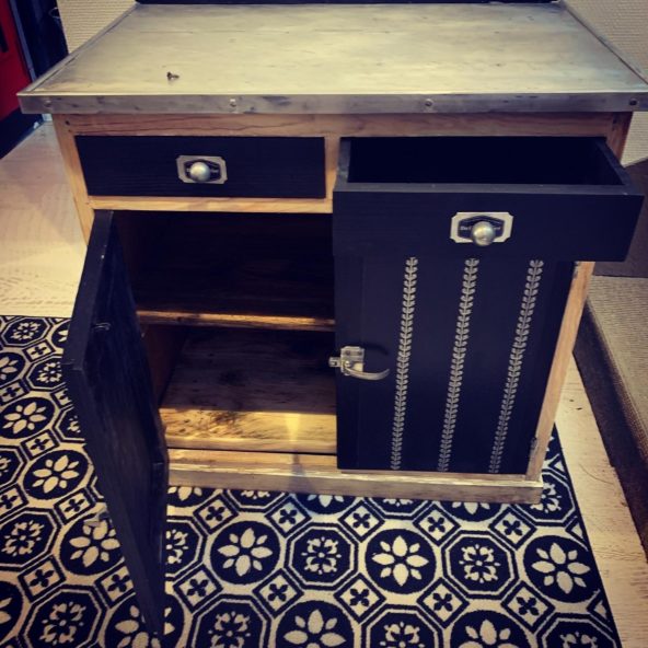 Meuble "black and wood "