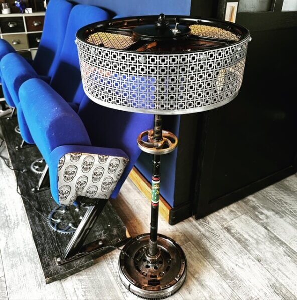 Lampe " PIN UP " N°D&F132
