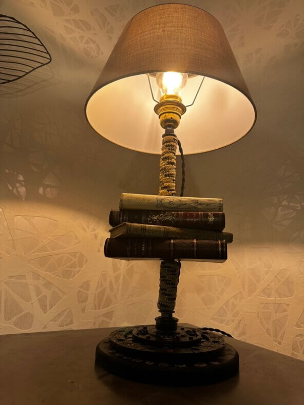 Lampe " Old Books" N°D&F135 – Image 5