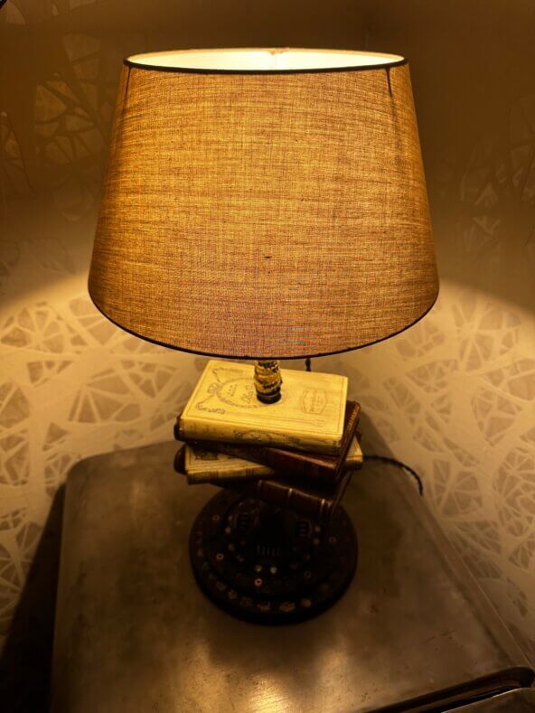 Lampe " Old Books" N°D&F135 – Image 4